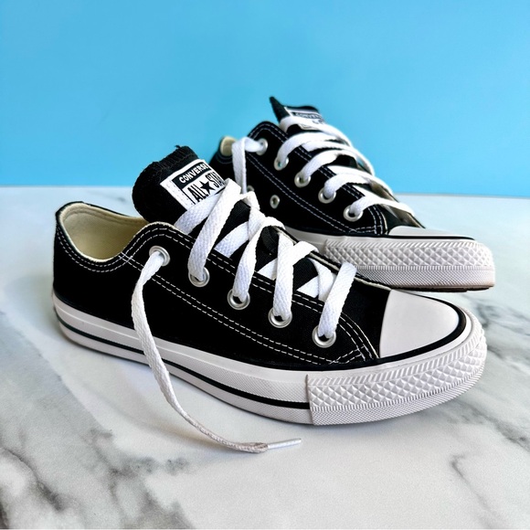 Converse Low Top Sneakers - Black & White - Picture 2 of 11